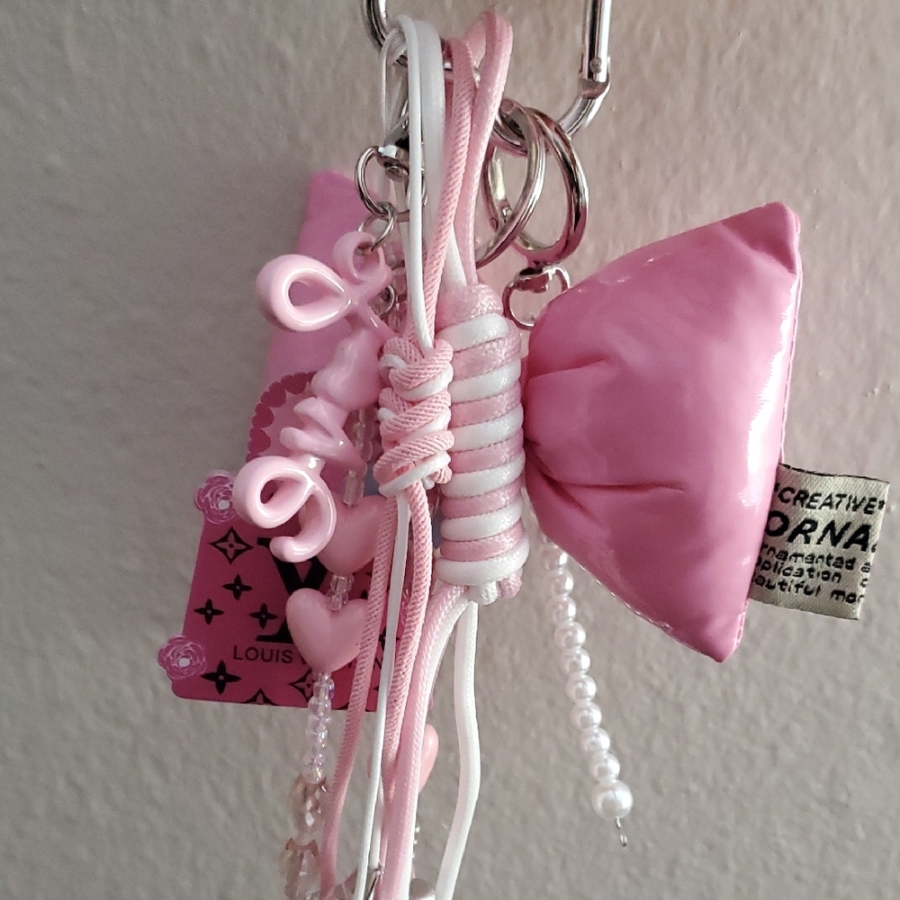 Bag Charm - Picture 3 of 4